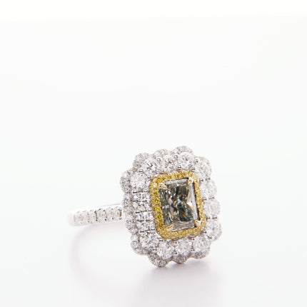 LEO SHINE Green Diamond Ring 18K